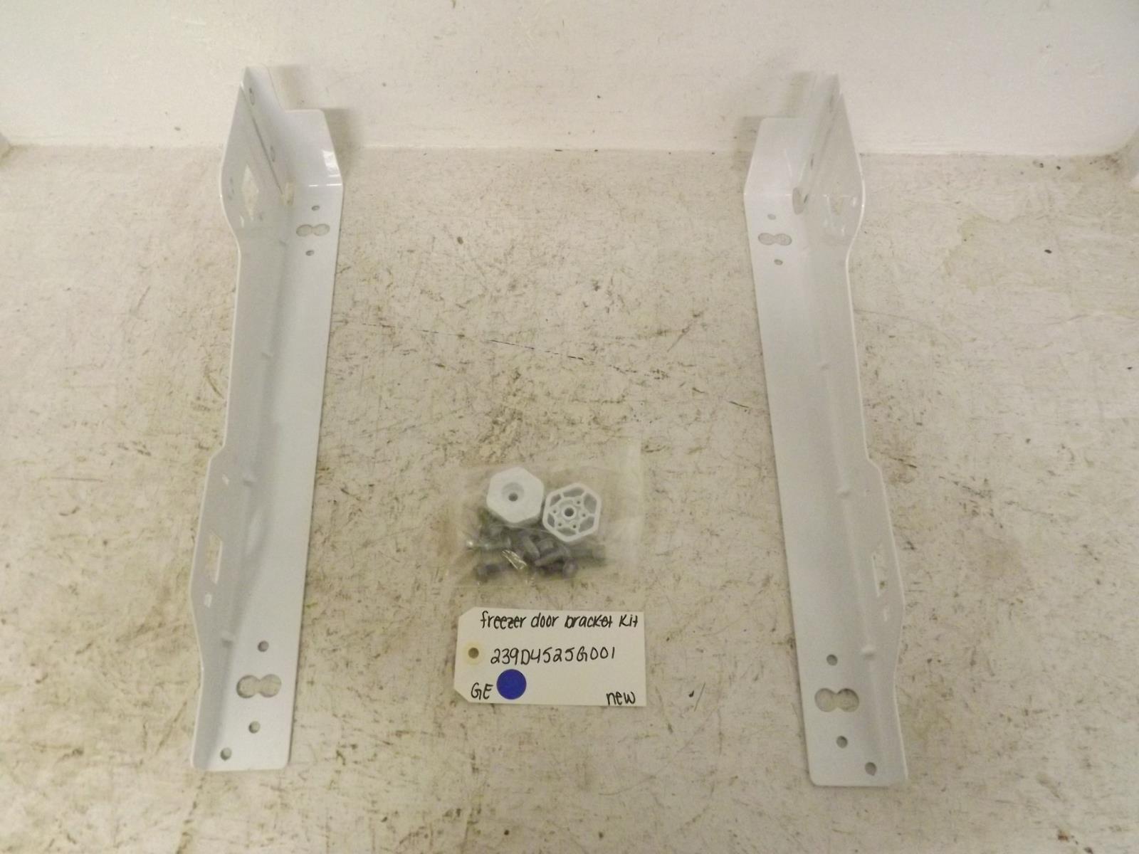 GE Refrigerator 239D4525G001 Freezer Door Bracket Kit New GE Refrigerator 239D4525G001 Freezer Door Bracket Kit New